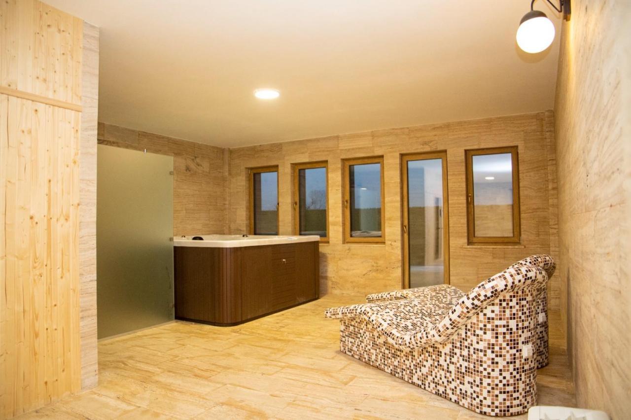 Hotel Vila Zana Gostivar Dış mekan fotoğraf